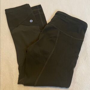 lululemon athletica Dark Green Leggings Cropped Athletic Wear